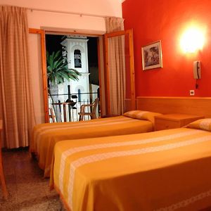 Hotel Coral